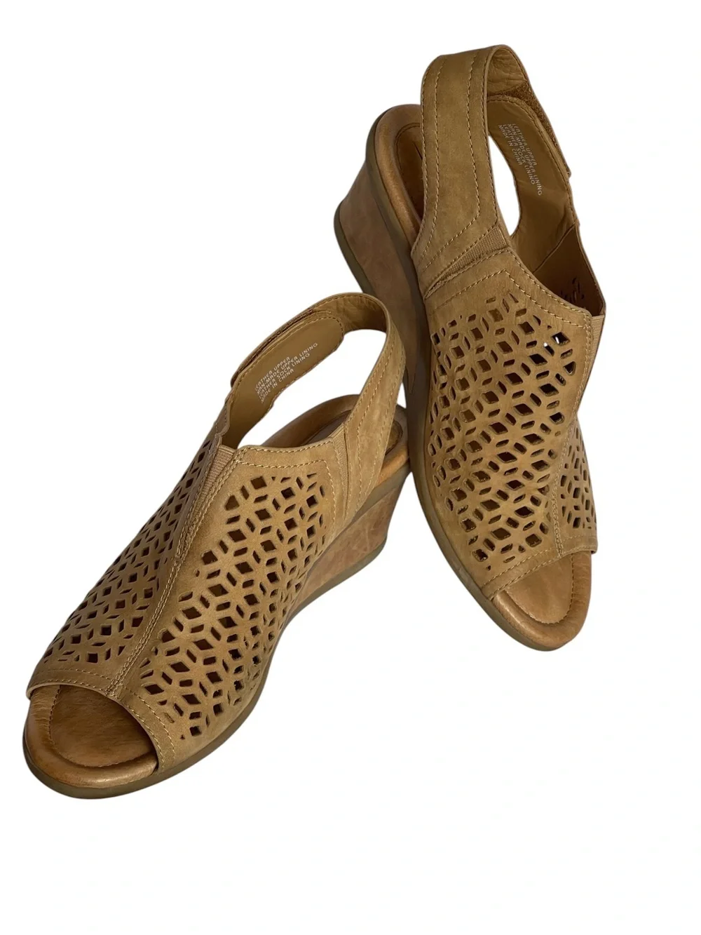 Earth Origins Cascading Tan Laser-Cut Slingback Wedge Sandals SZ 11 D Wide EUC